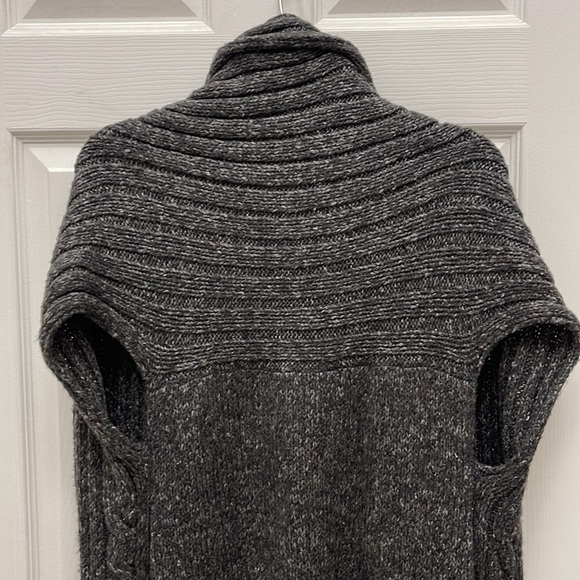 Cabi Sweater Vest SZ M - Picture 6 of 6